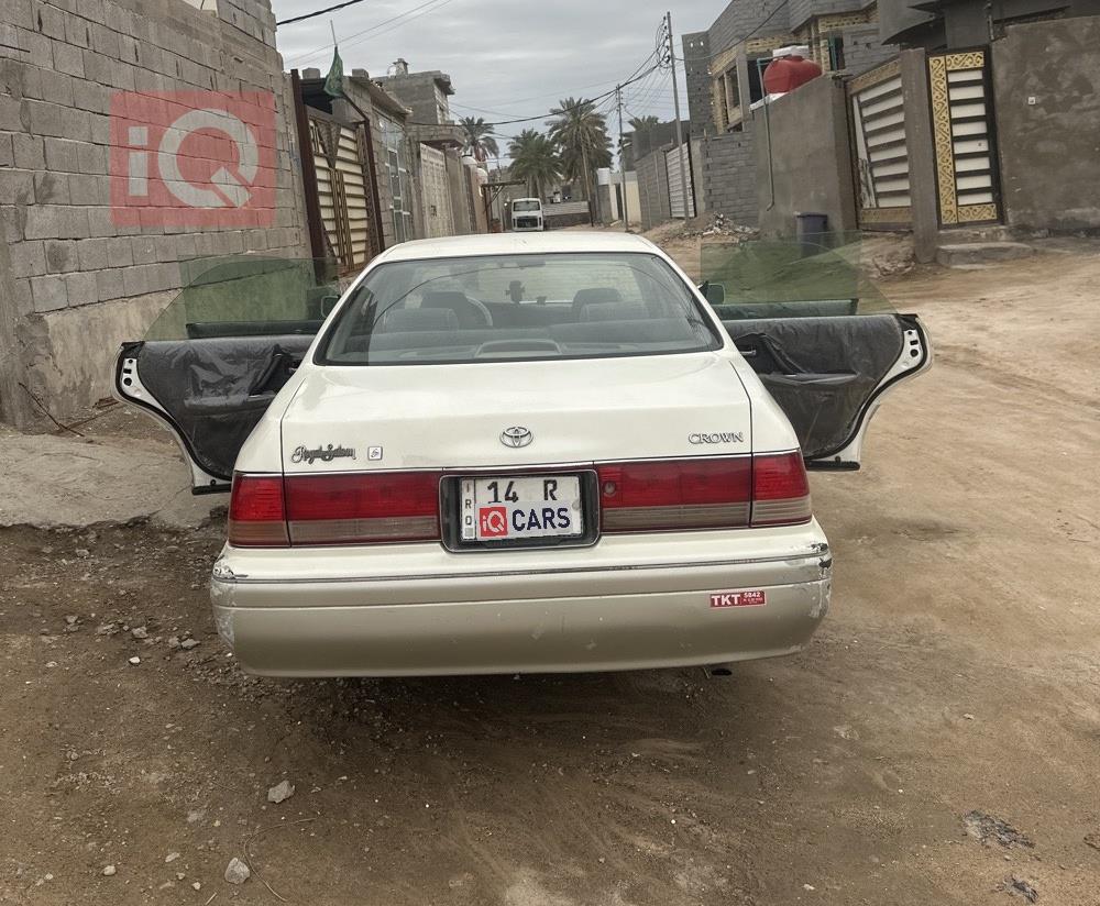 تويوتا كراون